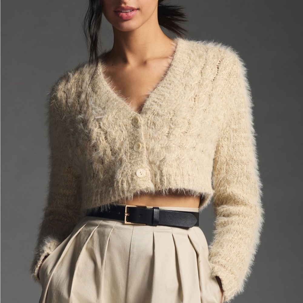 Anthropologie Cropped Eyelash
Cardigan Sweater